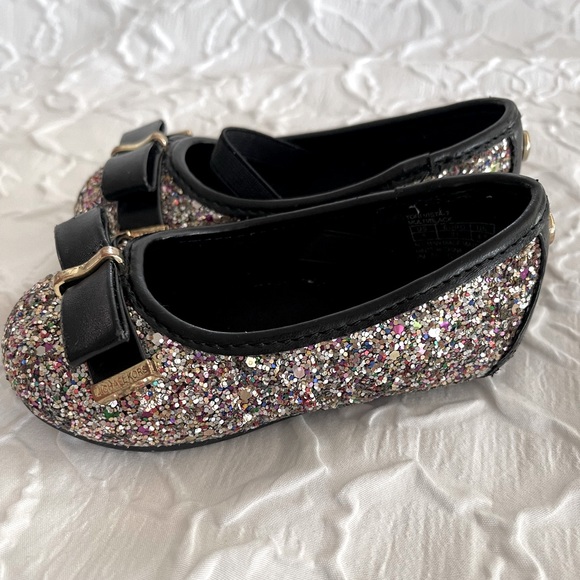 Michael Kors toddler girl pumps - Picture 1 of 6